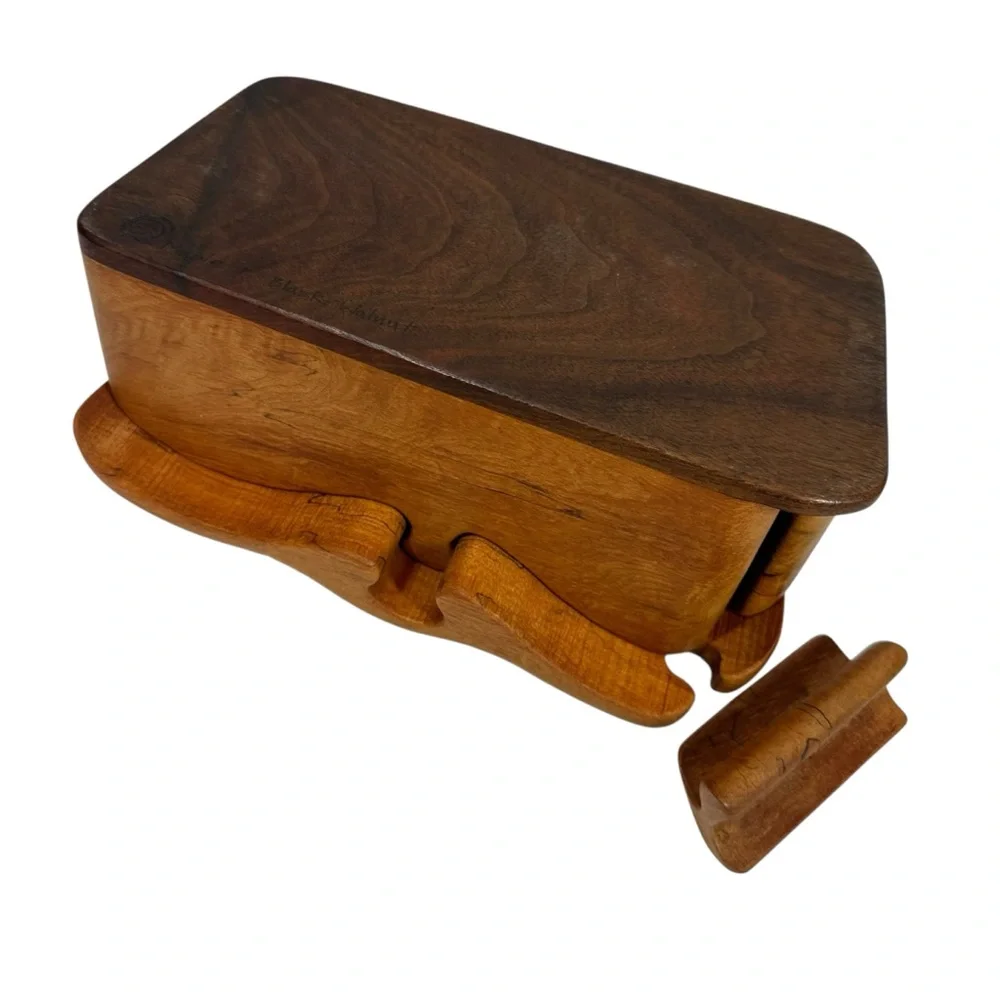 Fred Marilyn Buss Handcrafted Maple & Black Walnut Wood Puzzle Trinket Box